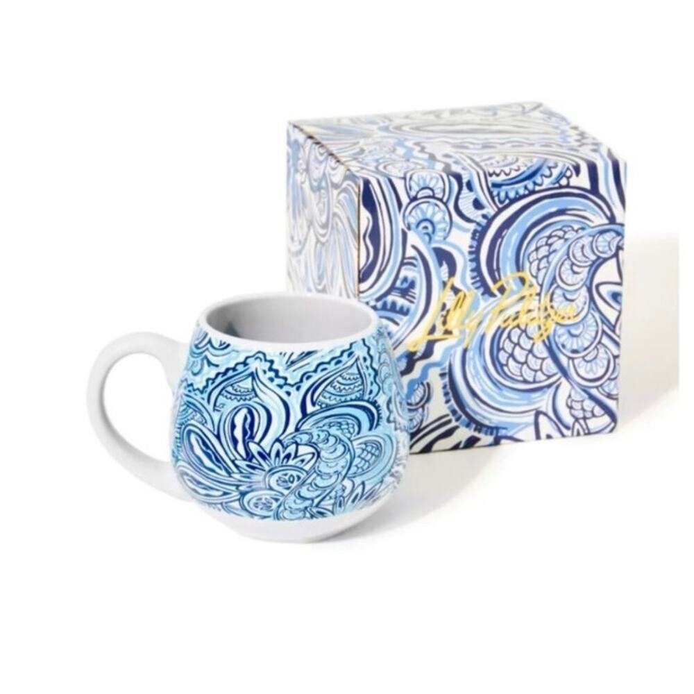 NWT Lilly Pulitzer printed ceramic mug in resort give it a whirl